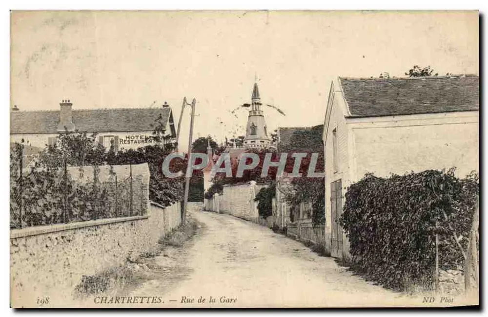 Chartrettes — Rue de la Gare — ND Phot - Frente