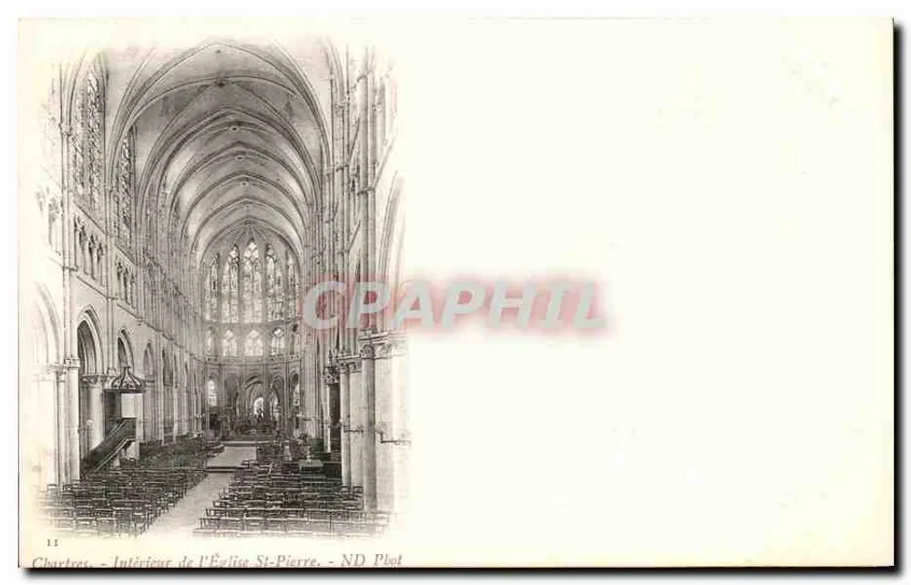 Chartres — Interior da Igreja de São Pedro — ND Pbot - Frente