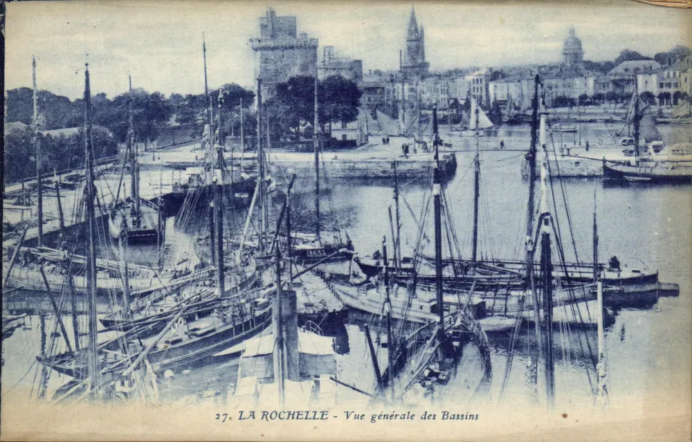 La Rochelle - Allgemeiner Blick auf die Basins — 27 — Verlag Artaud et Nozais, Nantes - Vorderseite