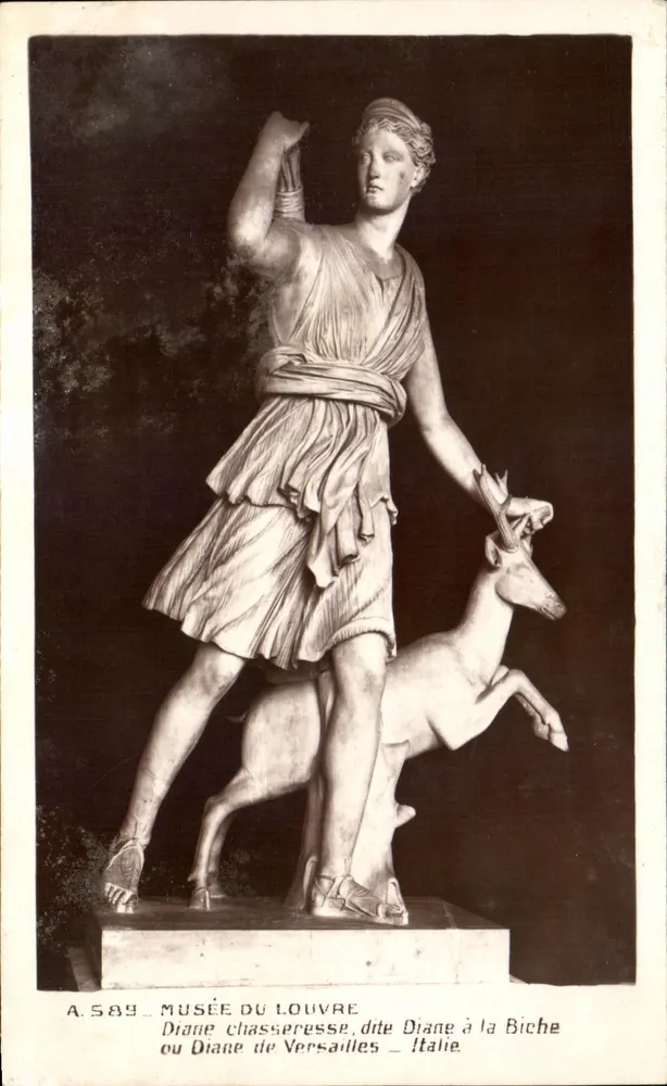 Diane chasseresse — Statue im Louvre-Museum — Verleger A. 589 - Vorderseite