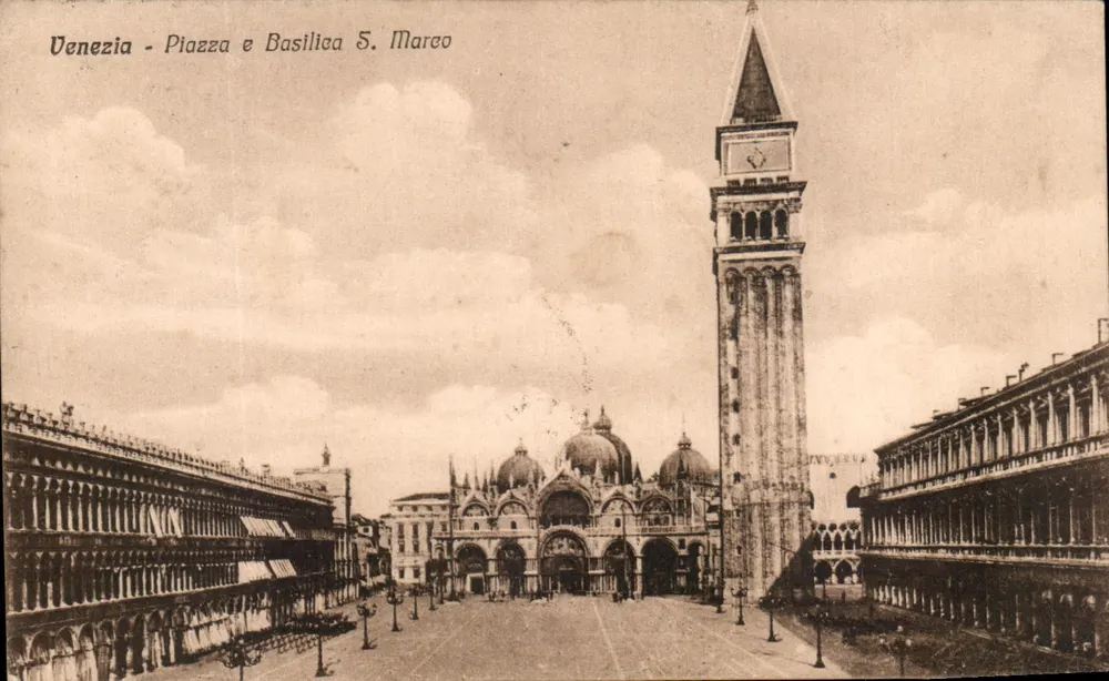 Veneza - Piazza e Basílica de S. Marco — editor desconhecido, número de série não visível - Frente