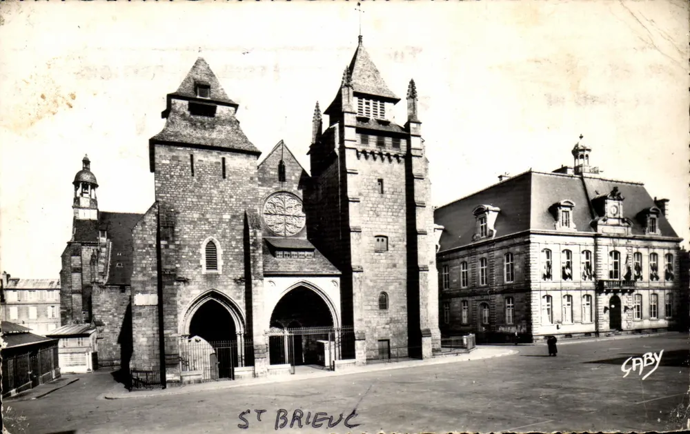 Saint-Brieuc — Cathédrale et Hôtel de Ville — Éditions Gaby - Vorderseite