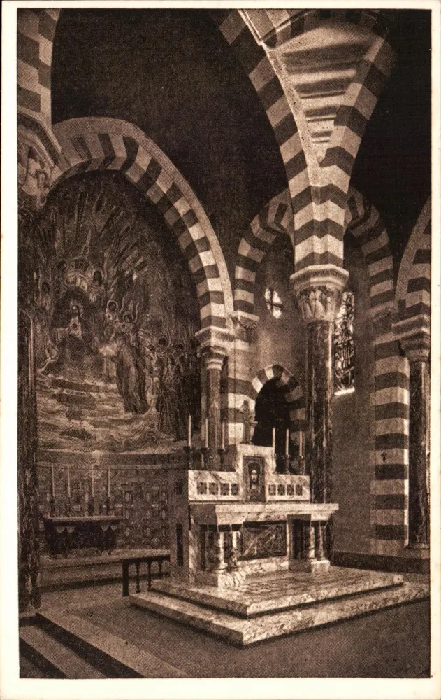 Paray-le-Monial — Kapelle La Colombière — Wallfahrtskirche - Vorderseite