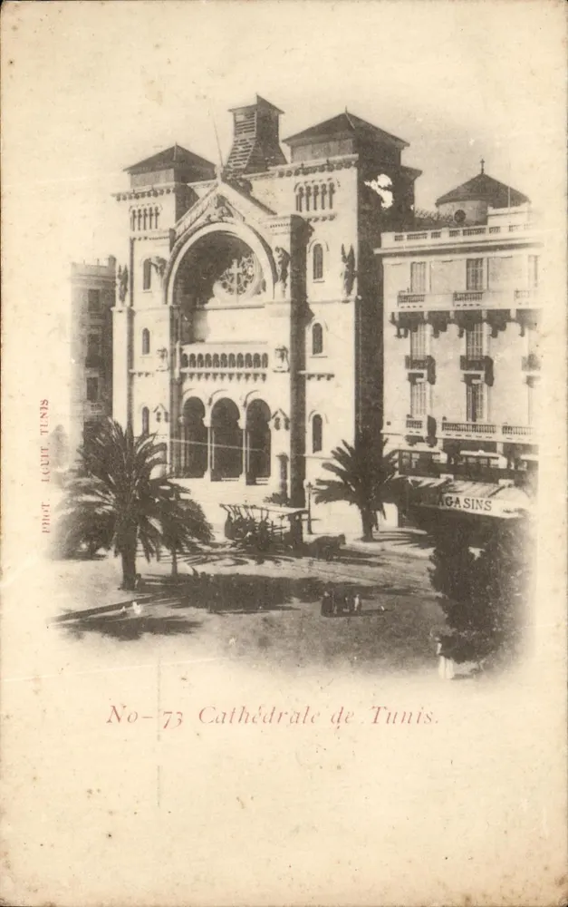 Katedra w Tunisie — architektoniczny widok — Fot. Liquit Tunis, nr 73 - Awers