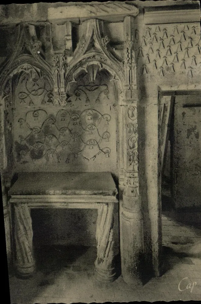 Loches — Schloss — Oratorium von Anne von Bretagne - Vorderseite