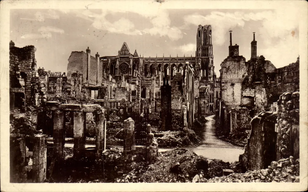 Reims — Ruinen der Kathedrale im Jahr 1948 — Edit. Reims-Kathedrale, P.7 - Vorderseite