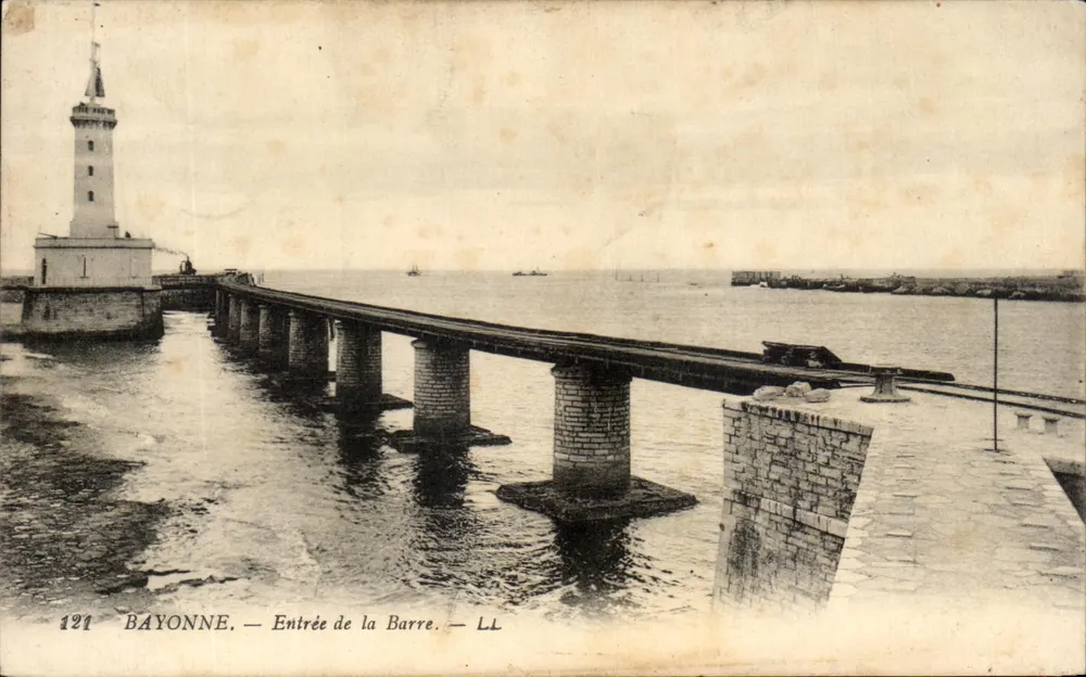BAYONNE — Entrada da Barre — LL - Frente