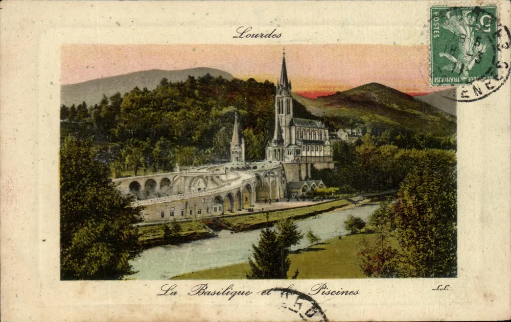 Lourdes — A Basílica e as Piscinas — editor L.B. - Frente