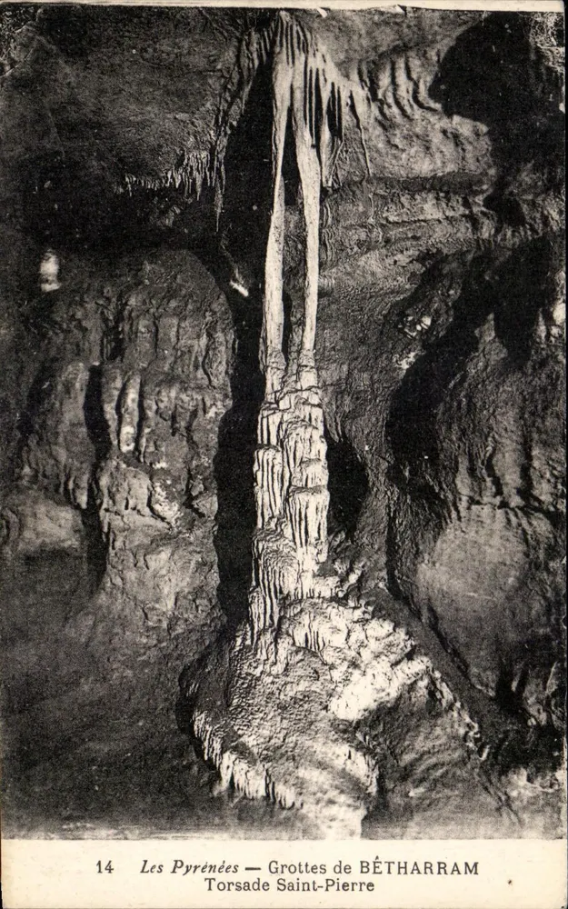 As Pirineus — Grutas de BÉTHARRAM — Torsade Saint-Pierre - Frente