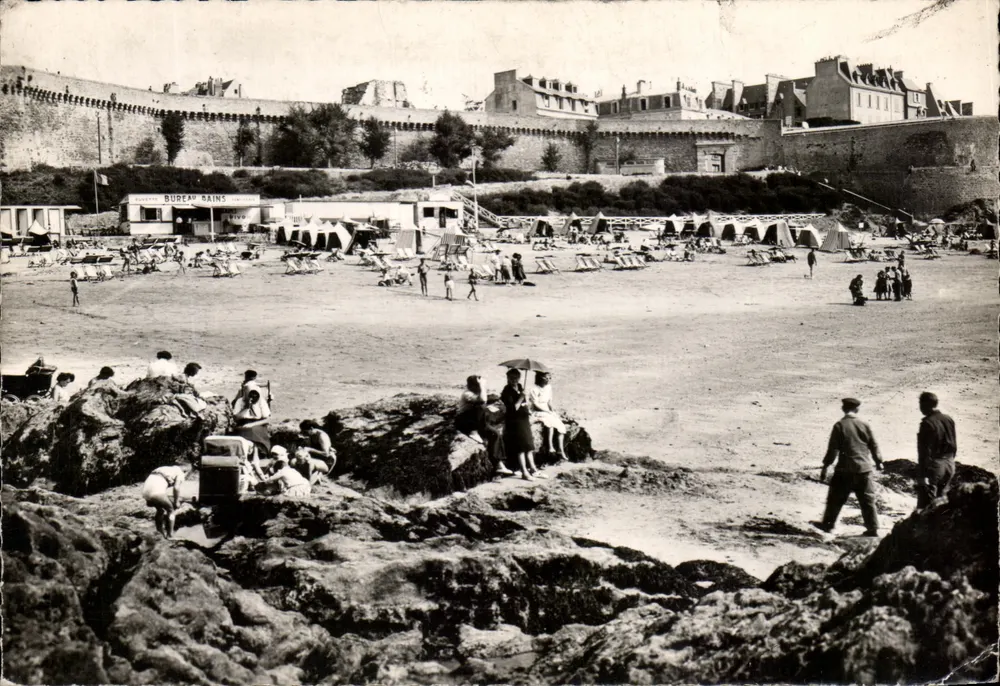 Strand von Saint-Malo — Ansicht vom Badeamt — G. Reant, Verlag, Nr. 18 - Vorderseite