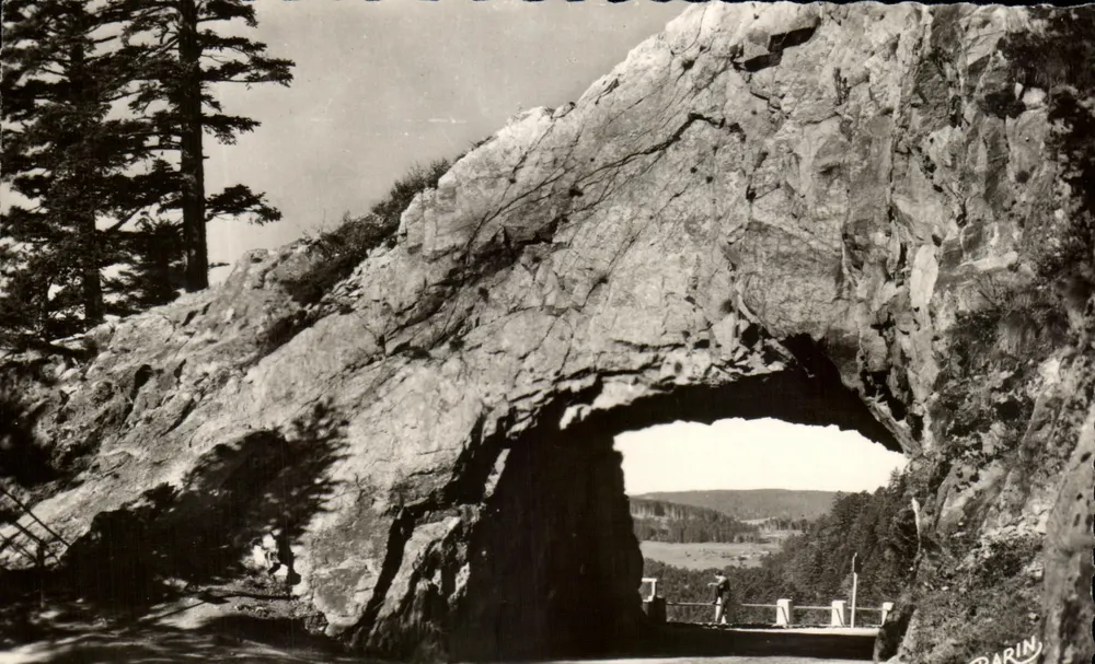 Gérardmer — Route der Schlucht — Felsen des Teufels — Photo Darin - Vorderseite