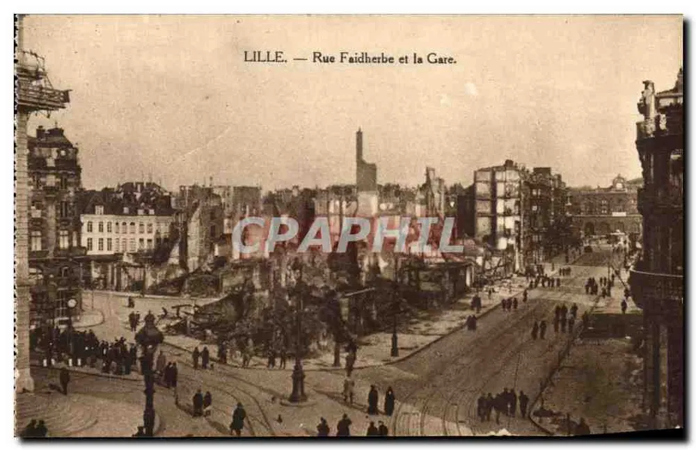 LILLE — Rue Faidherbe und die Station - Vorderseite