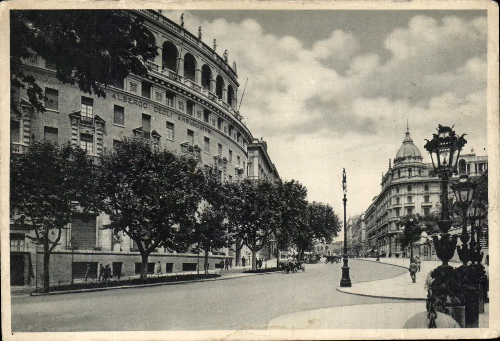 Albergo degli Ambasciatori — Roma — Editor EVR - Frente