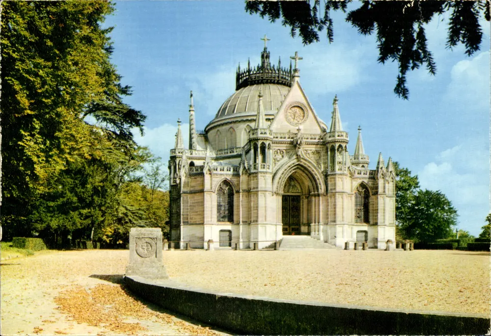 Chapelle Royale Saint-Louis — éditeur DREUX (E.-et-L.) n° 33-000 - Vorderseite