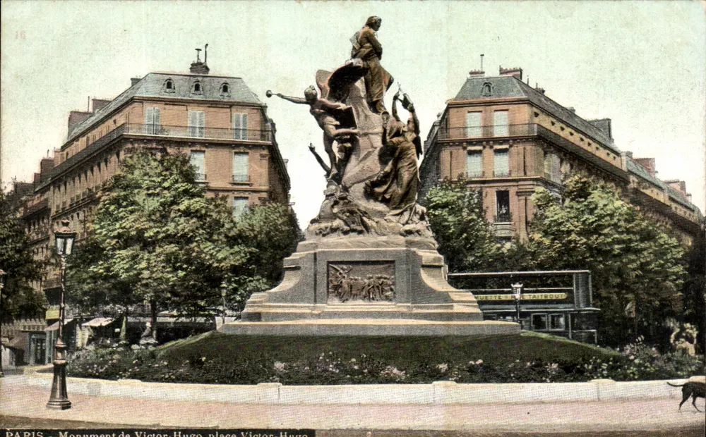 Paris - Denkmal für Victor Hugo, Place Victor Hugo — Verlag A. V. & Cie, Nr. 16 - Vorderseite