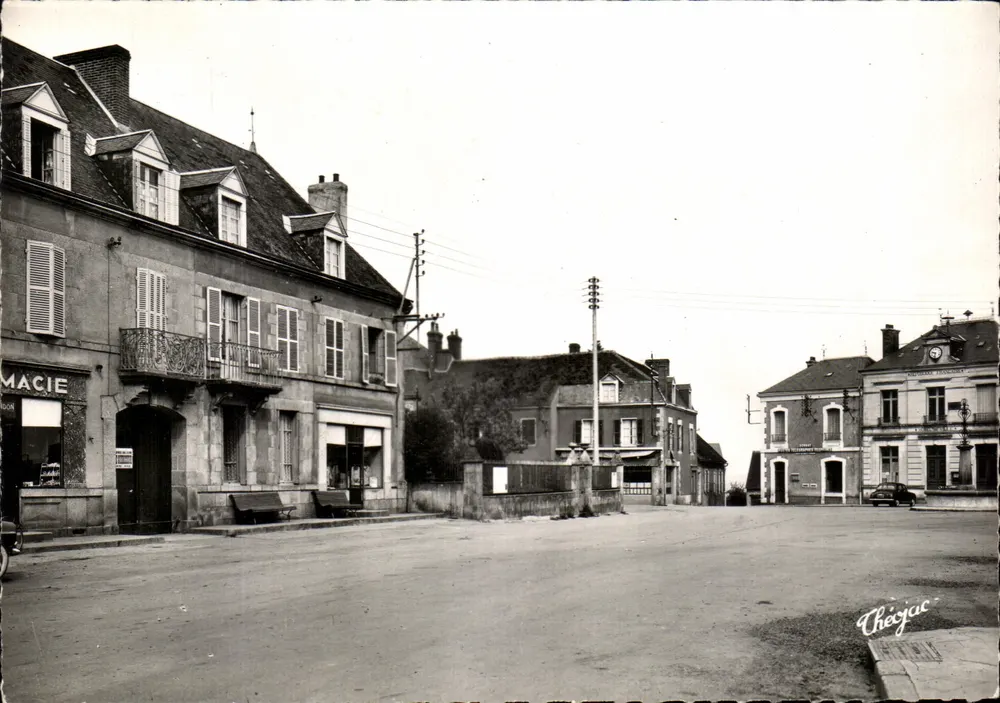 Chéryjac — Praça da Prefeitura — Les Éditions IHEOJAC - Frente