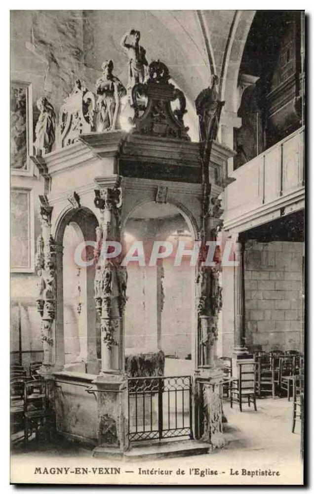 Magny-en-Vexin — Innenansicht der Kirche — Das Taufbecken - Vorderseite