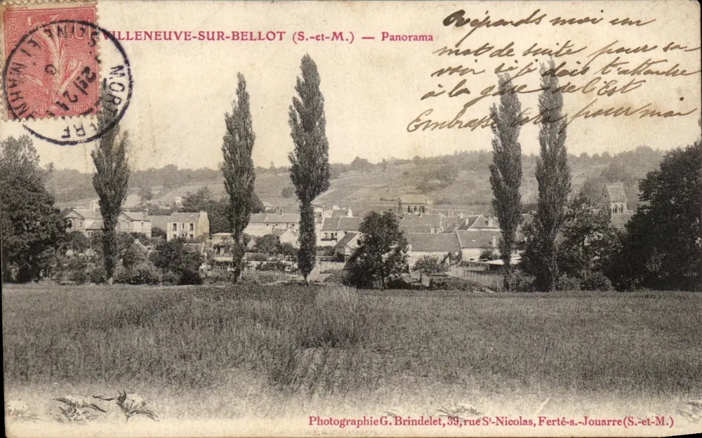 Villeneuve-sur-Bellot (S.-et-M.) — Panorama — Fotografia G. Brindelet, 39 rue St-Nicolas, Ferté-s.-Jouarre (S.-et-M.) - Frente