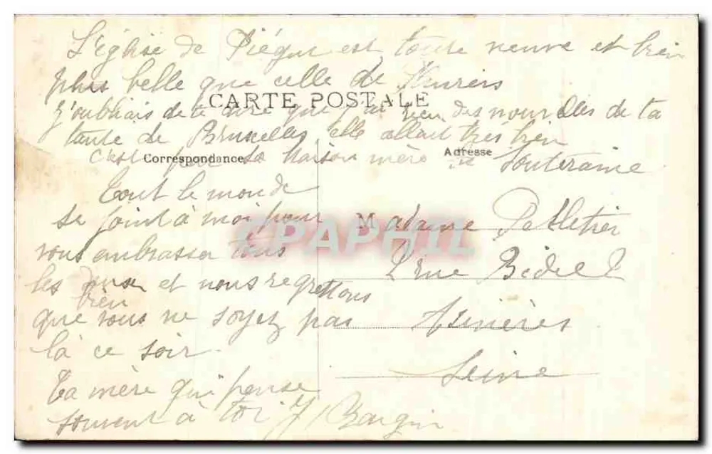 Église de Pluviers — vue de l'édifice avec clocher à flèche — éditeur J. GARRIGUE, éd. - Verso