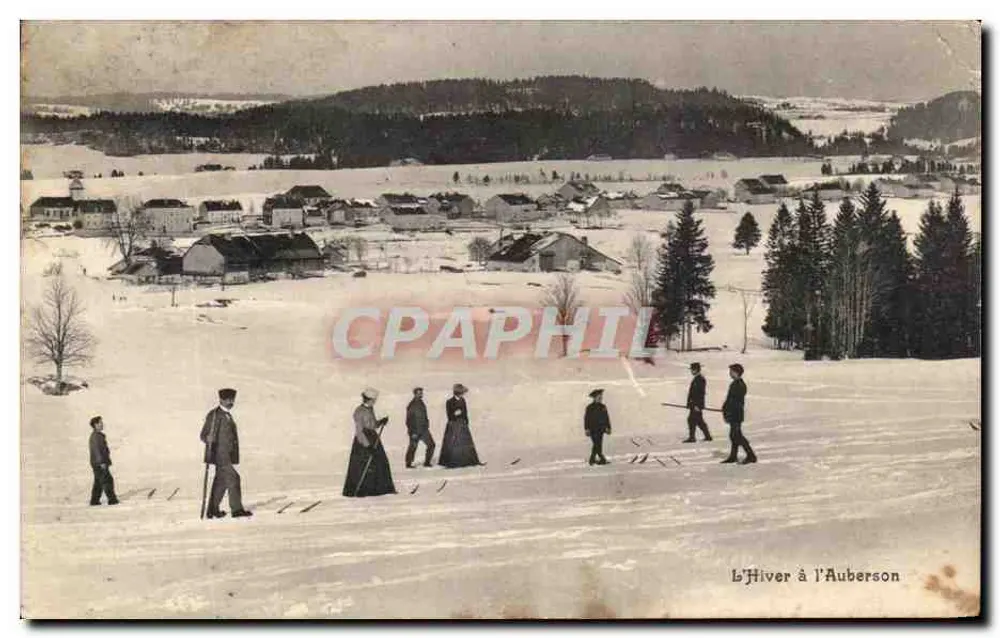 L'Hiver à l'Auberson — vue panoramique d'un village enneigé avec des skieurs — éditeur A. Deriaz, Baulmes - Vorderseite