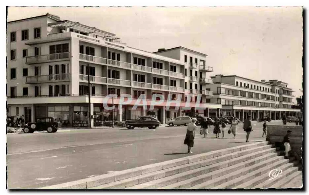 Berck-Plage - A Esplanada — Palácio Bierre — editor Réal-Photo, n° 1179 - Frente