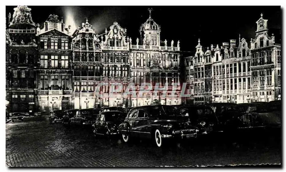 Bruxelas - Grand'Place iluminada - editor Graphphil, n° 33 - Frente