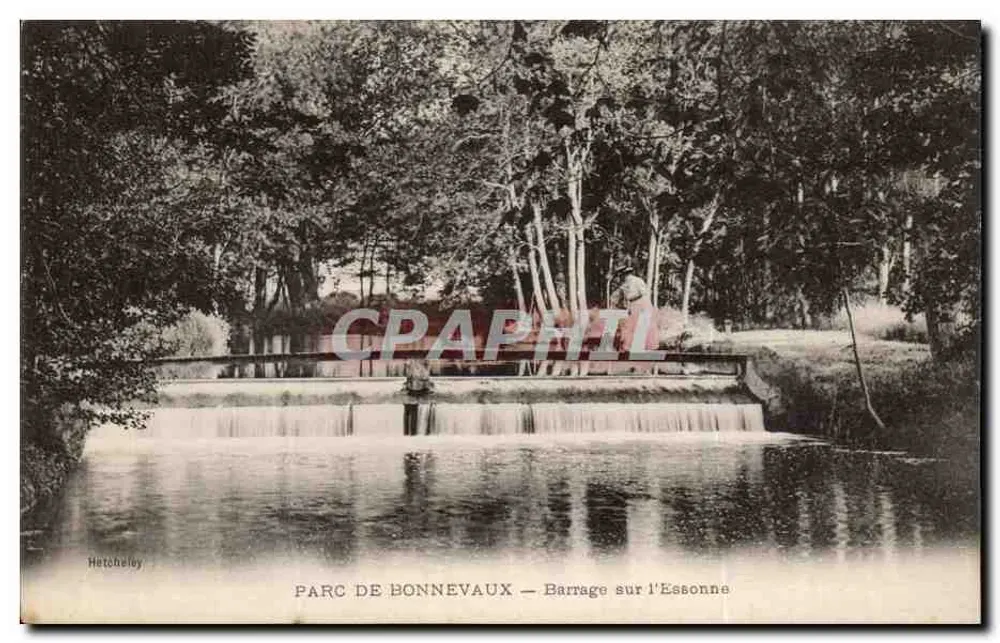 Parque de Bonnevaux — Barragem sobre a Essonne — Hetcheley - Frente