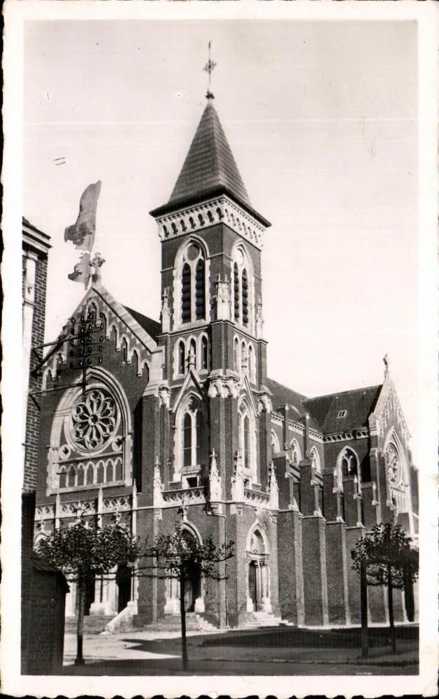 Bohain (Aisne) — A Igreja — Studio Arthur, Boissy-sous-Avoi - Frente