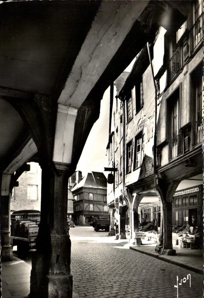 Dinan (C.-du-N.) — Velhas casas — Les Éditions d'Art, n° IB 3301 - Frente