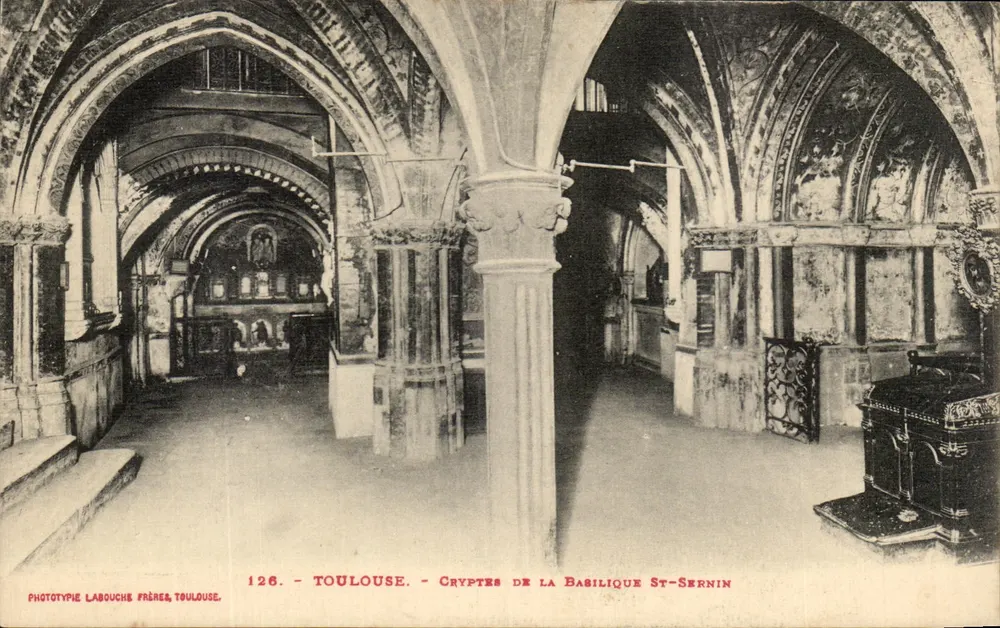 Toulouse - Criptas da Basílica de São Sernim — Fototipia Labouche Frères, Toulouse, n°126 - Frente