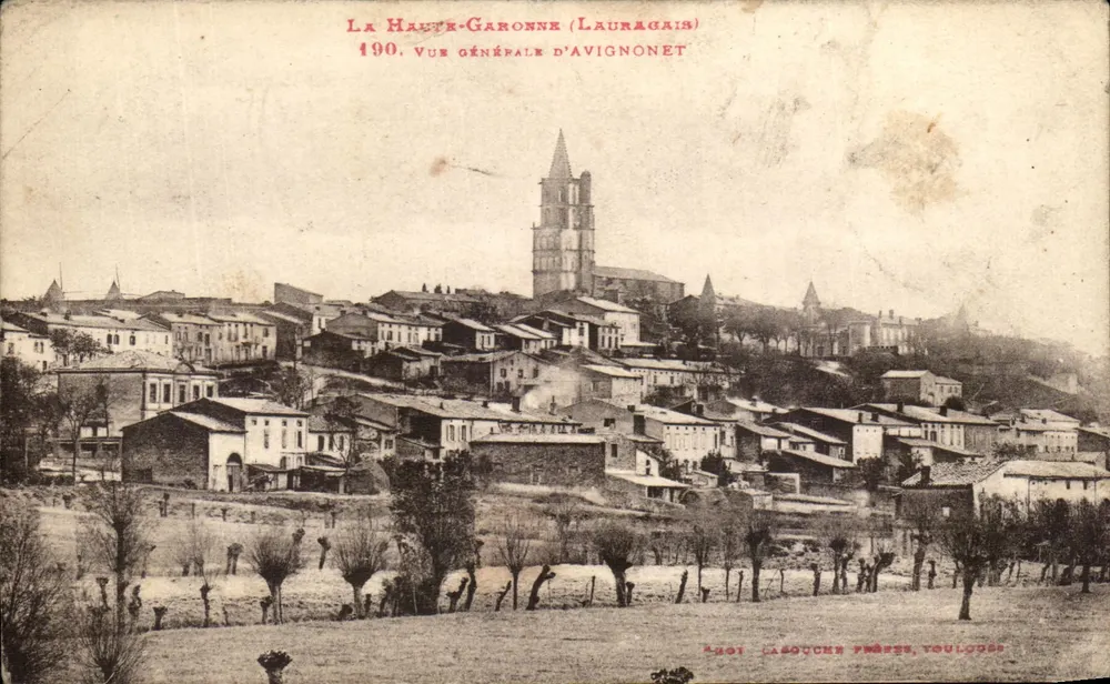 La Haute-Garonne (Lauragais) — Vue générale d'Avignonnet — Éditeur : Laroque Prères, Toulouse - Recto