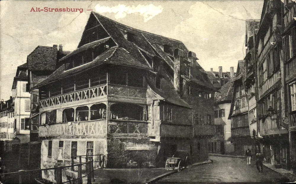 Alt-Strassburg — Vue d'un bâtiment à colombages avec balcon — éditeur : Falle & Kunat, Strasbourg, n° 1216 - Frente