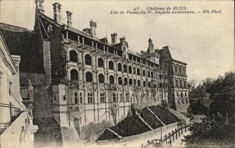 Schloss Blois — Flügel von François I, Äußere Fassade — ND. Fot. - Vorderseite