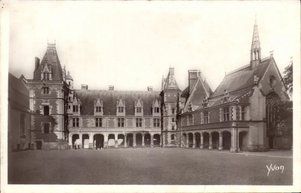 Schloss Blois - Flügel von Ludwig XII und die Kapelle — Yvonn, n°5 - Vorderseite