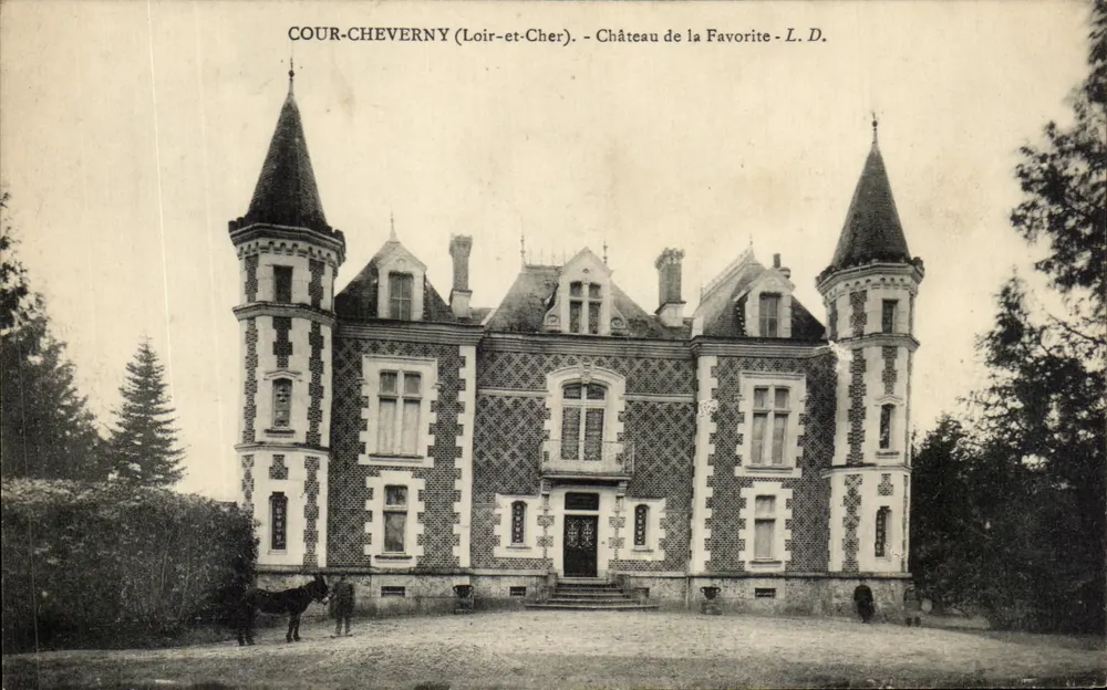 Cour-Cheverny (Loir-et-Cher) — Castillo de la Favorite — L. D. - Anverso