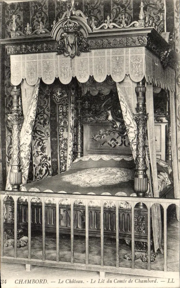Chambord — Le Château — Le Lit du Comte de Chambord — LL - Vorderseite