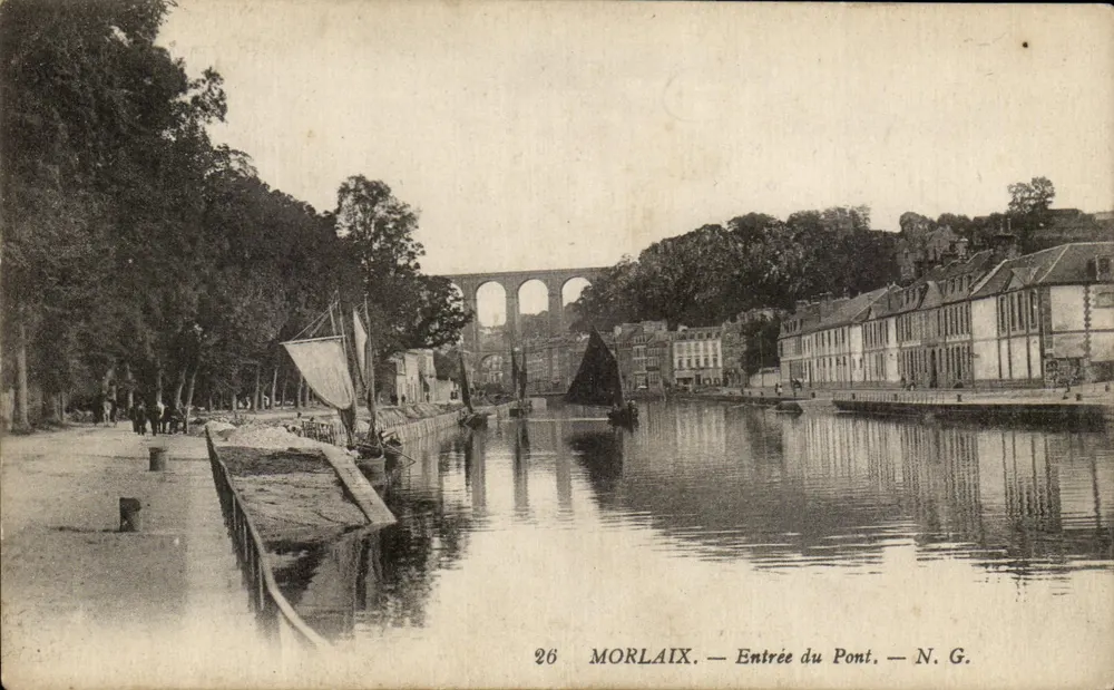 Morlaix — Entrada do Ponte — N.G. - Frente