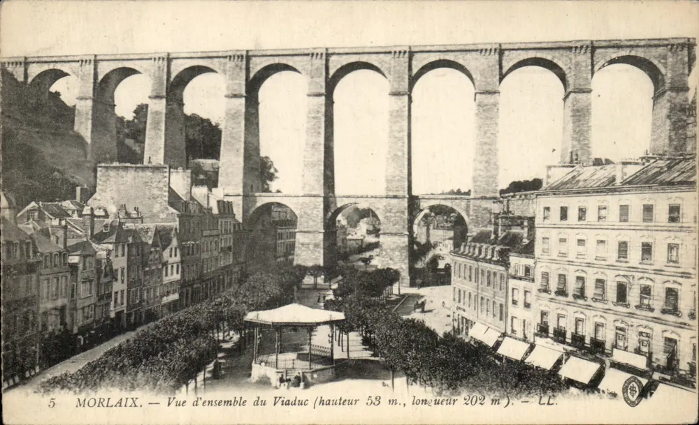 Morlaix — Vista geral do Viaduto (altura 53 m, comprimento 202 m) — LL - Frente