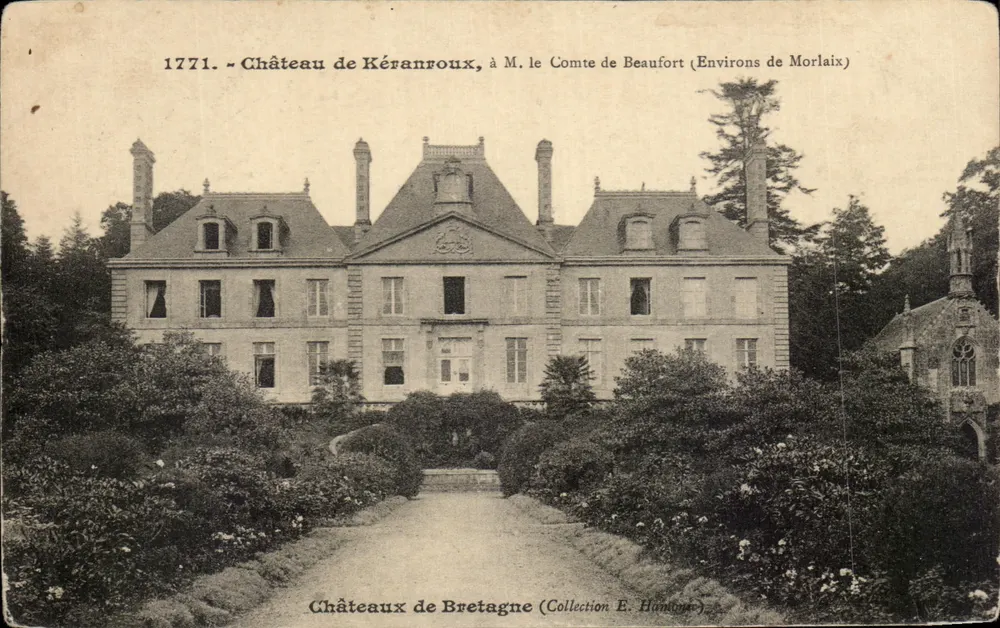 Schloss Kérannroux — Ansicht des Schlosses mit Garten und Kapelle — Verlag: Sammlung E. Hambour - Vorderseite