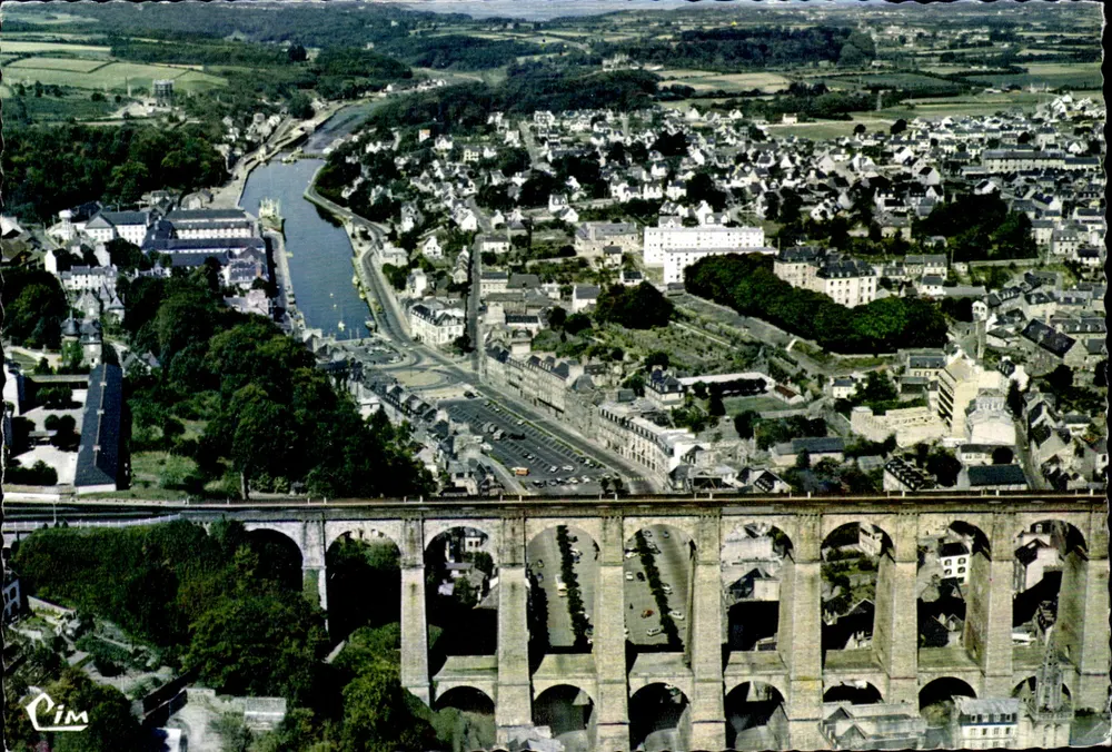 Morlaix (Finistère) — vista geral aérea — CIM (S.-et-L.) - Frente