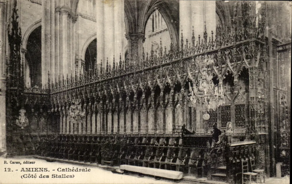 Amiens — Catedral (Lado das Stalles) — R. Caron, editor, n°12 - Frente