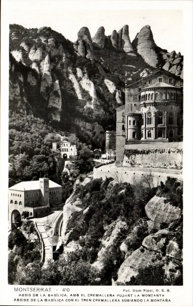 Montserrat - Abside da basílica com o funicular subindo a montanha — Fot. Dom Ripol, O. S. B. n° 410 - Frente