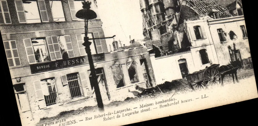 Amiens — Rue Robert-de-Luzarche — Schäden nach Bombardement — Verlag LL, Nr. 516 - Vorderseite
