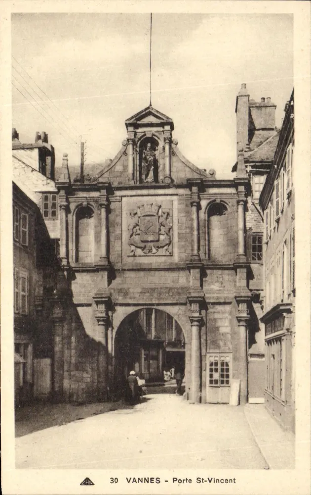 VANNES - Porta St-Vincent — editor C. des Arts, Strasbourg, n° 30 - Frente