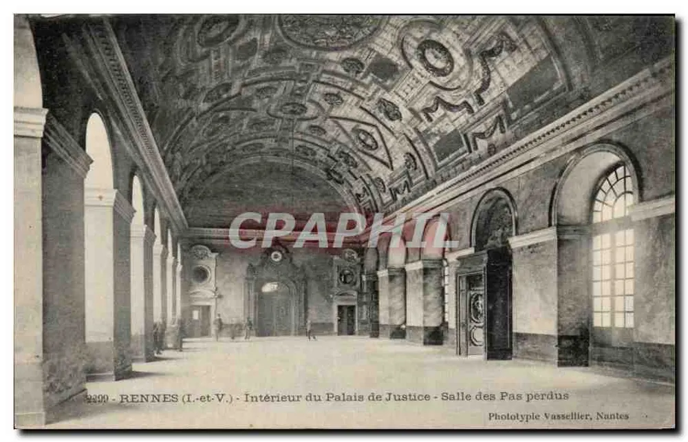 Rennes (Il-et-V.) - Innenansicht des Palais de Justice - Salle des Pas perdus - Phototypie Vassellier, Nantes - Vorderseite