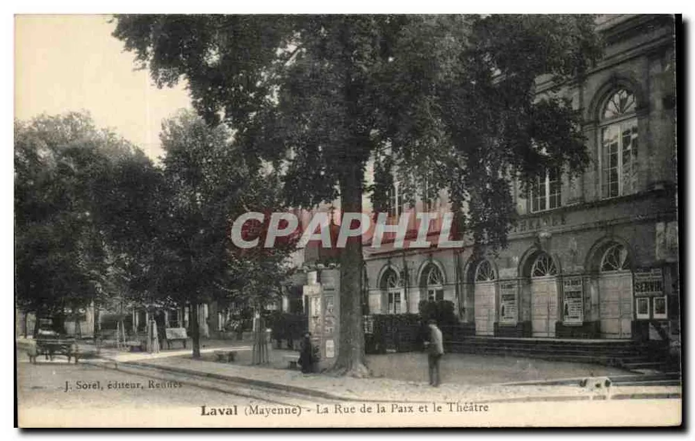 Laval (Mayenne) - Ansicht der Rue de la Paix und des Theaters — J. Sorel, Verlag, Rennes - Vorderseite