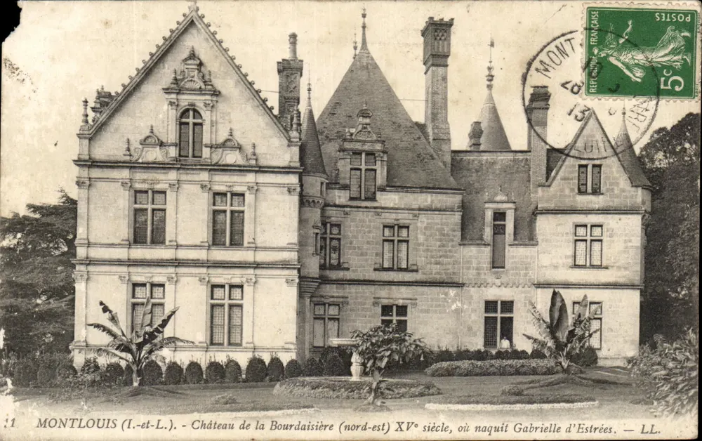 Montlouis (Indre-et-Loire) — Château de la Bourdaisière (nord-est), XVᵉ siècle, où naquit Gabrielle d'Estrées — LL - Frente