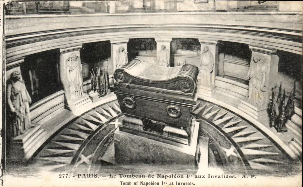 Paris — O Túmulo de Napoleão I nos Inválidos — A.P. n°277 - Frente