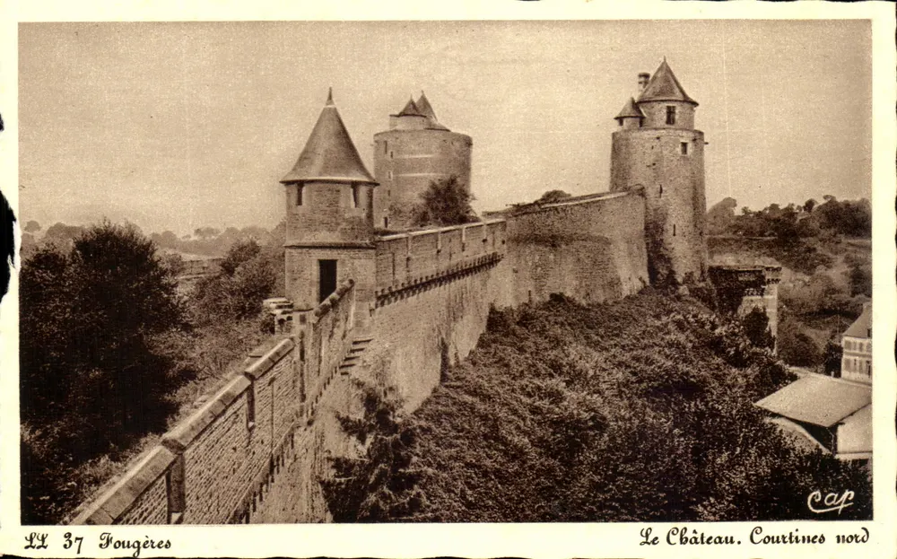 Fougères — Das Schloss. Nördliche Courtines — éditeur LL 37 - Vorderseite