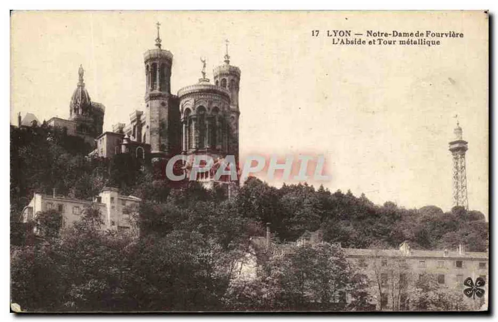 LYON — Notre-Dame de Fourvière — Die Apse und die Metalltürme - Vorderseite